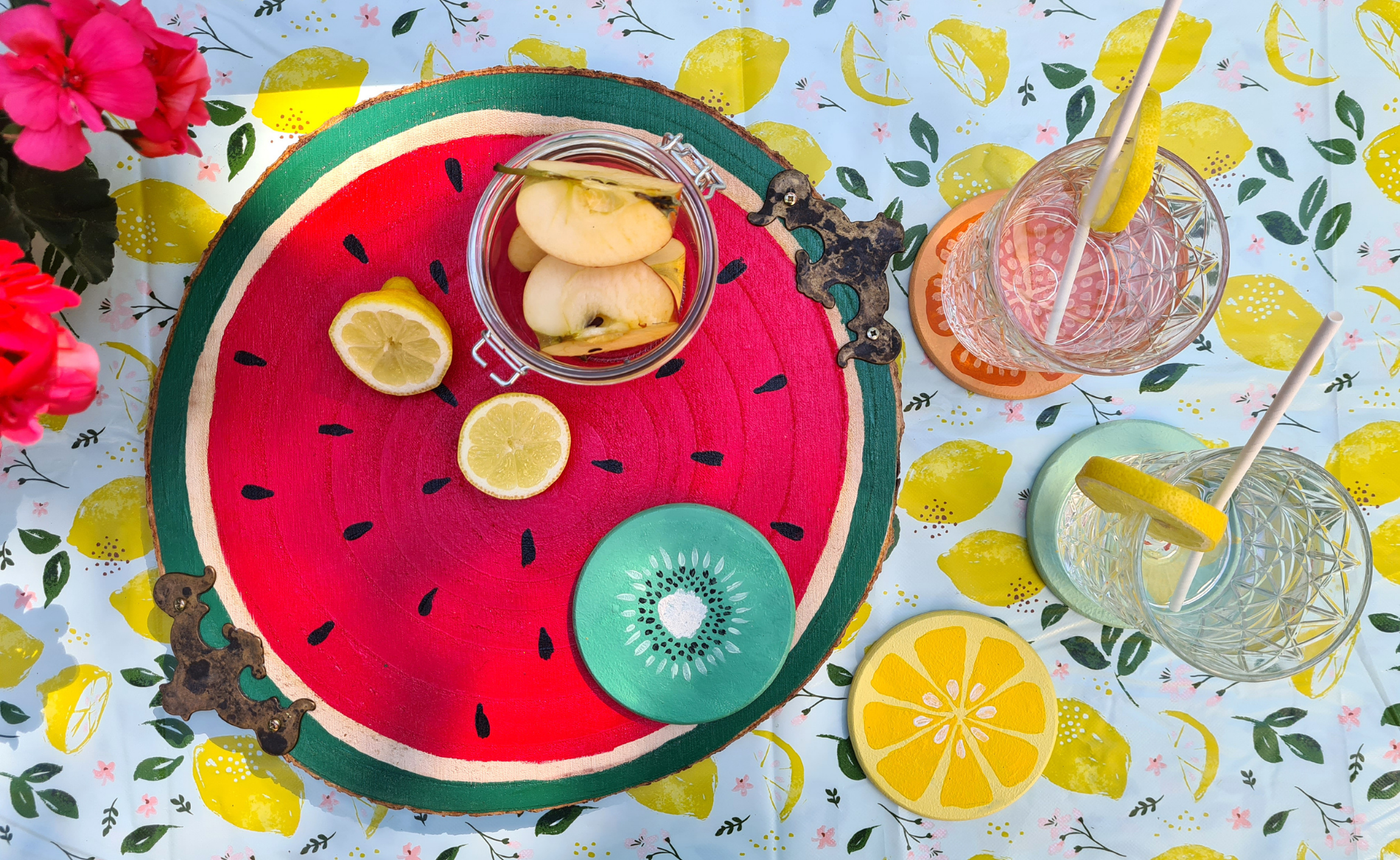 DIY Melon Tray